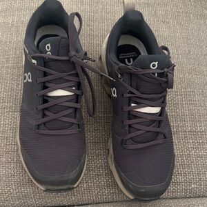 On Cloudwander Waterproof Grey and Beige Womens size 8.5